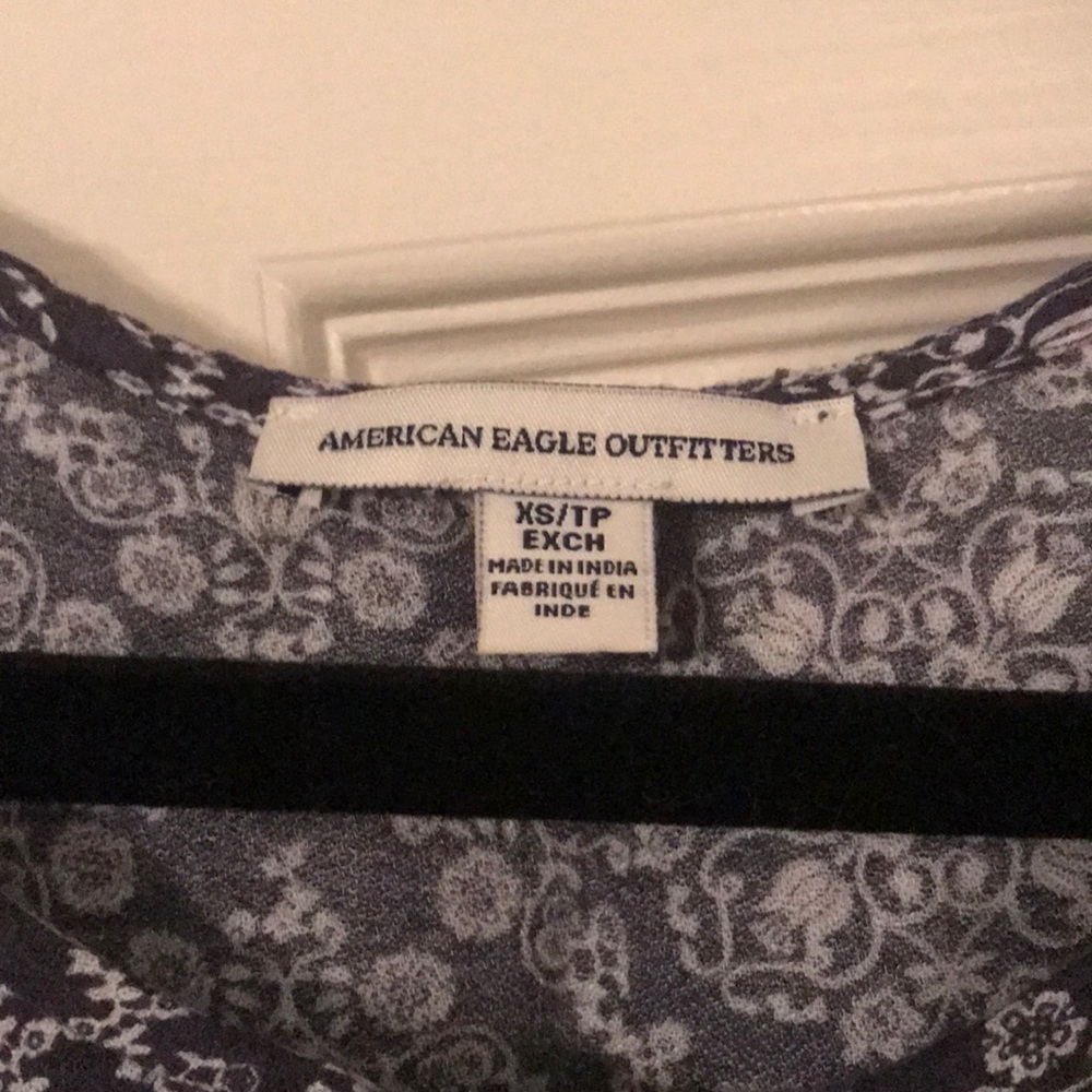 American Eagle Blouse - Picture 3 of 3